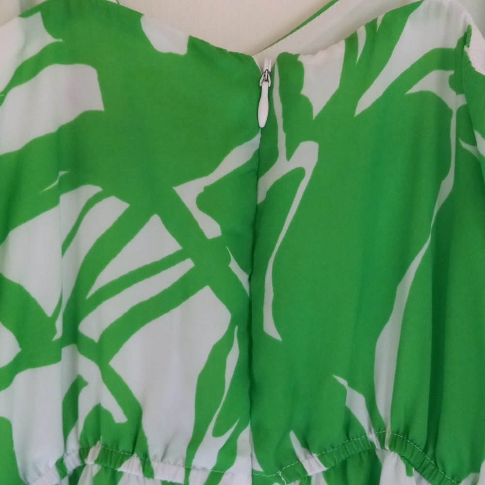 GREEN & WHITE ROMPER - Picture 3 of 6
